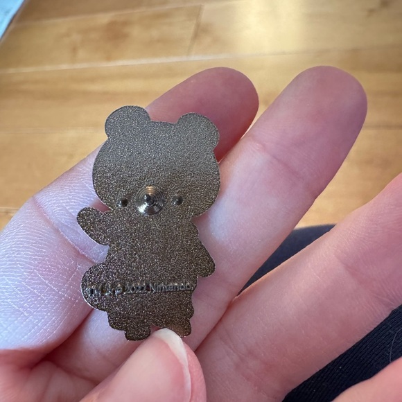 Animal Crossing Tom Nook Enamel Pin - Picture 2 of 2